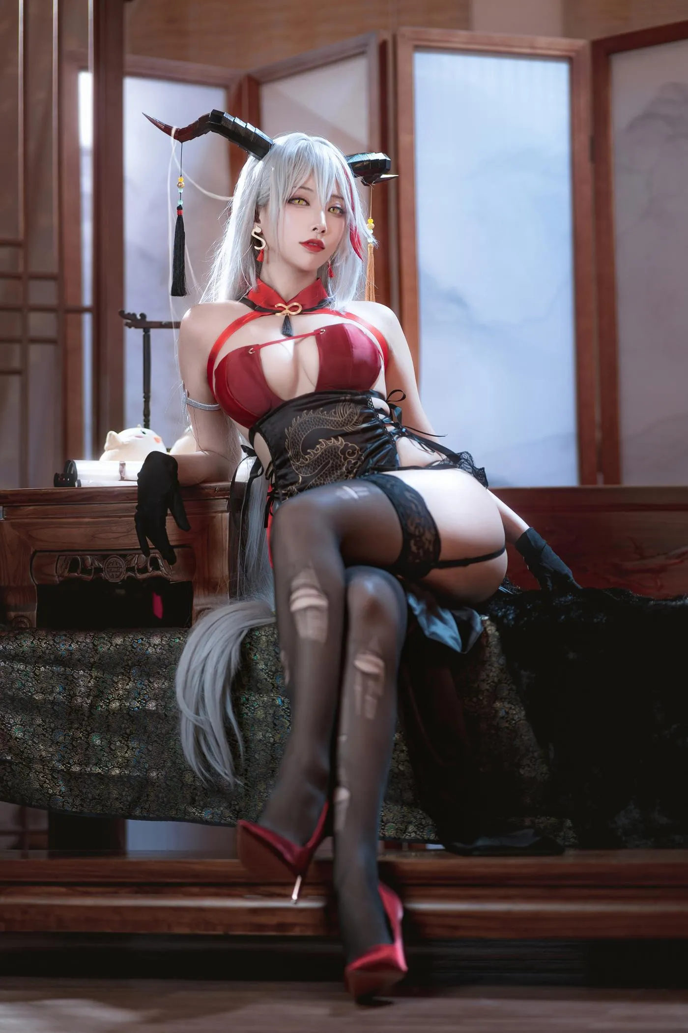 宮本桜 – NO.13 埃吉尔旗袍 [30P]插图1